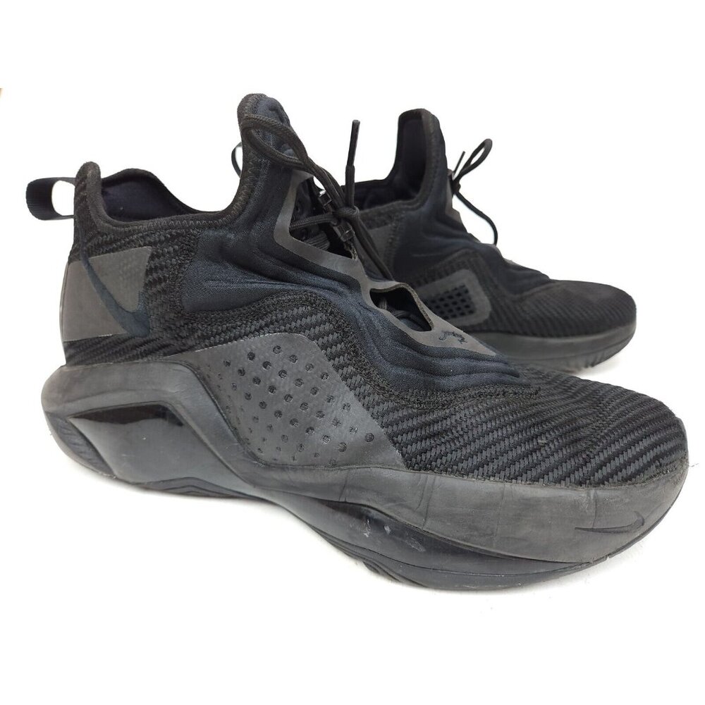 Nike Men's Lebron Soldier 14 Triple Black Basketball Shoes Sneakers Size 11 - Picture 3 of 11